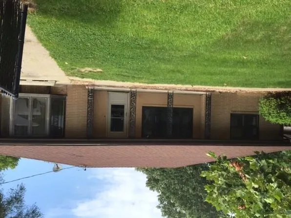 3416 E University Ave, Des Moines, IA 50317