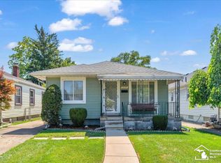 1559 Philomene Blvd, Lincoln Park, MI 48146