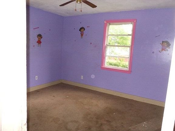 3rd image of 308 16th Ave S