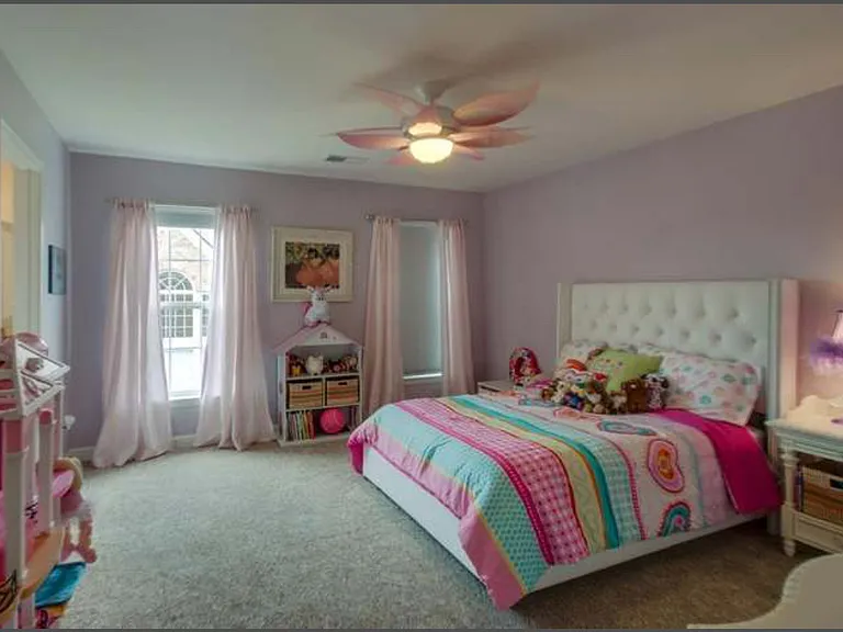 1515 Red Oak Dr — Photo 12