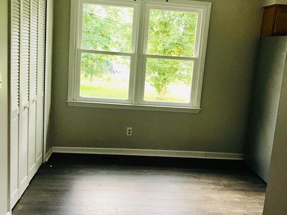 5th image of 116 Plum Ct