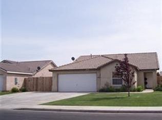 2920 Tapo Ridge Dr, Bakersfield, CA 93313