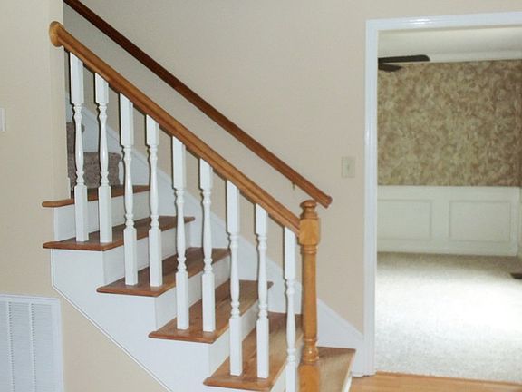 2nd image of 4157 Quinn Dr