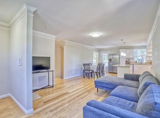 4653 Davenport Ave, Oakland, CA 94619