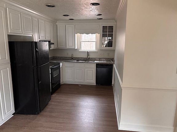 5th image of 7315 Colony Ln