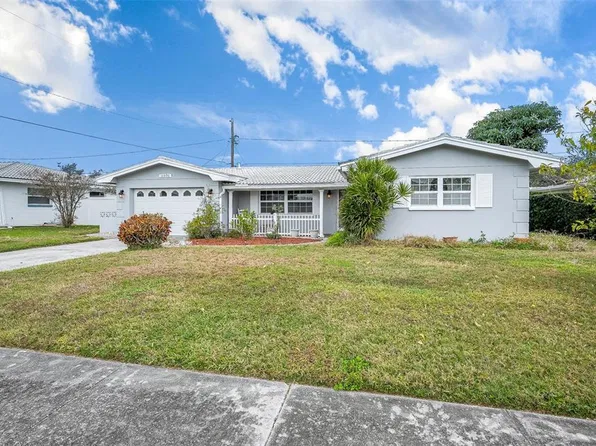 11095 56TH AVENUE N, SEMINOLE, FL 33772