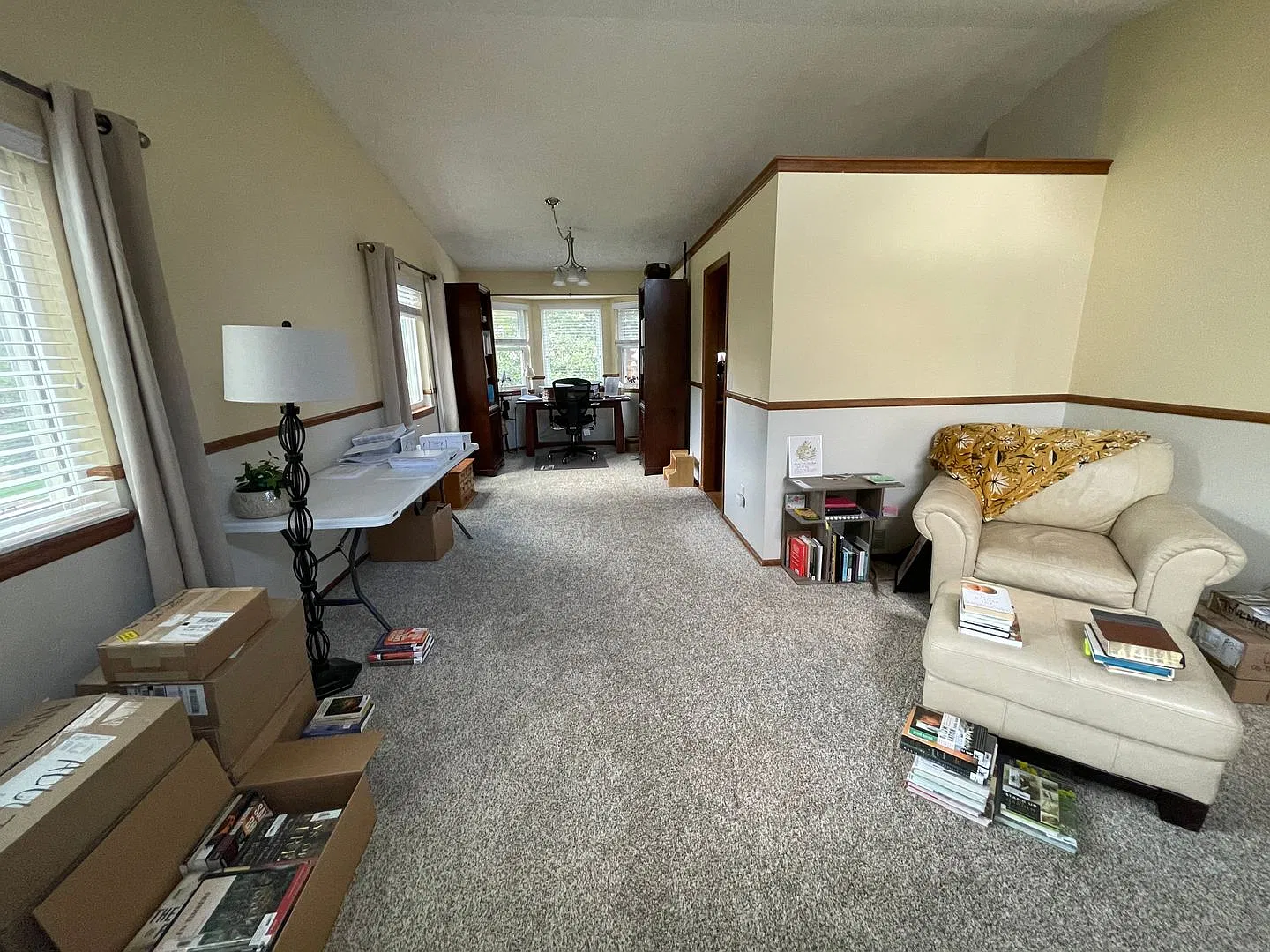 Beautiful 4/4/2 Located In Briargate & In School District 20 — Photo 4