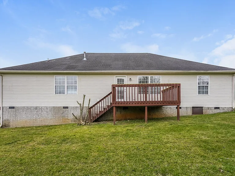 634 Woodland Hills Dr — Photo 16