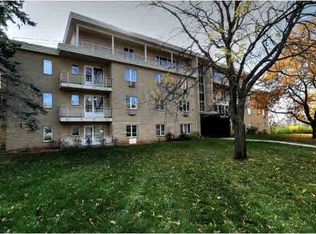 100 Imperial Dr W, Saint Paul, MN 55118