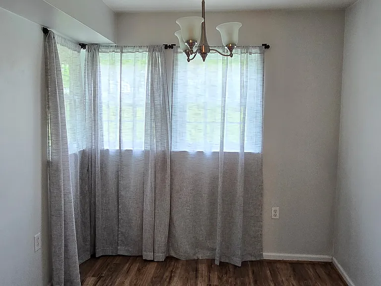 8503 Falls Run Rd #B — Photo 11