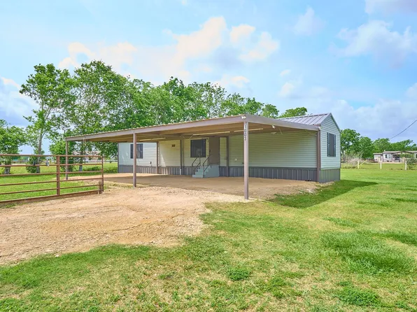1003 Nunez, Beasley, TX 77417