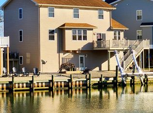 37255 Sail Ct, Greenbackville, VA 23356