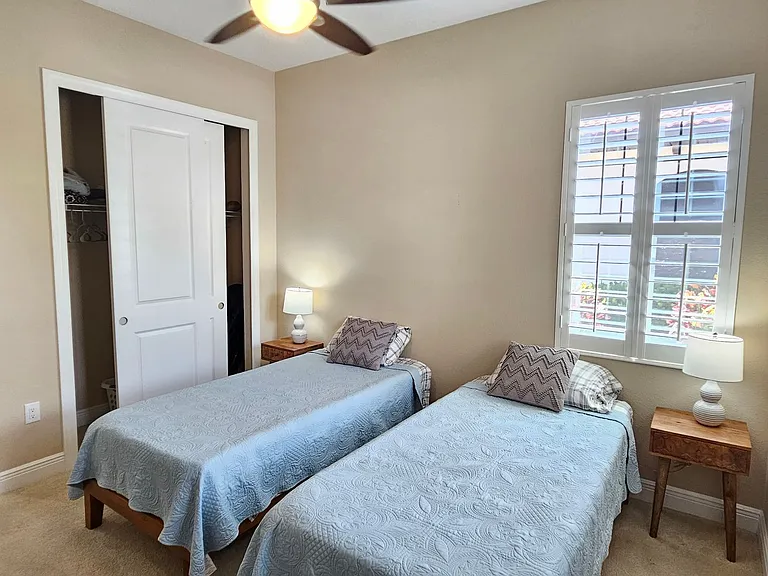 10361 Crooked Creek Dr — Photo 44