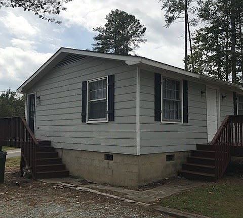 2nd image of 2952 Carolyn Dr