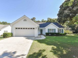 2847 Evonshire Ln, Dacula, GA 30019