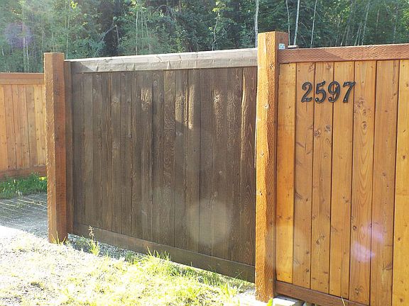 2nd image of 2597 Lee Ln