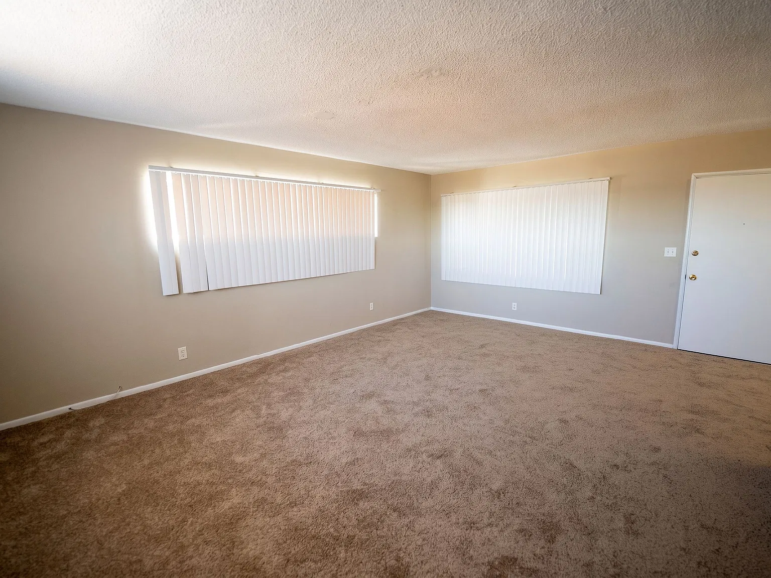1 bed, 450 sqft, $1,795 — Photo 2
