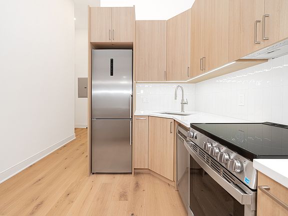 4th image of 358 E 57th St #3