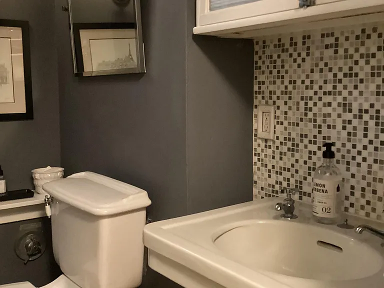 21 Beacon St #2D — Photo 12