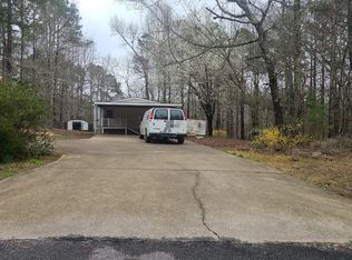 155 Cherokee Cir, Buchanan, GA 30113