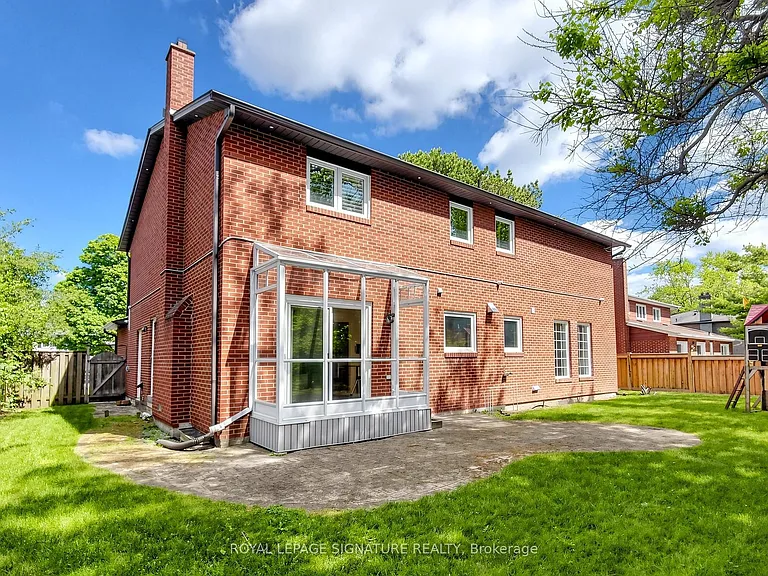 164 Banbury Rd — Photo 43