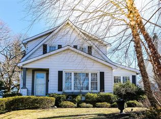 171 Jennings Ave, Patchogue, NY 11772