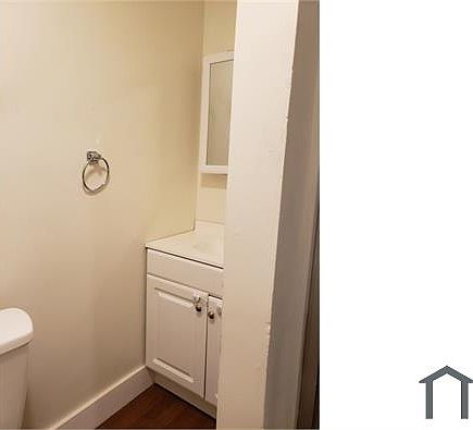 5th image of 1238 Shafter Ave #B
