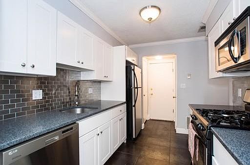 5th image of 11 Oliva Ct