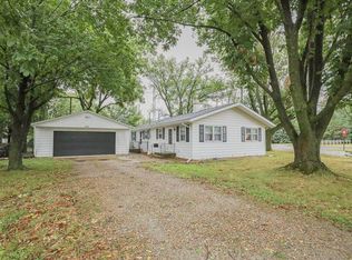 131 Hickory St E, Riverside, IA 52327