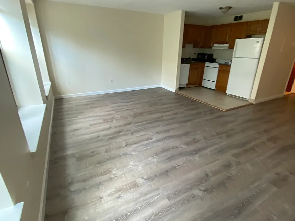 1088 Boylston St #1