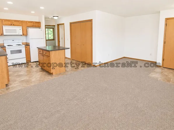 Montana St 905, 905 Montana St APT D, Belgrade, MT 59714