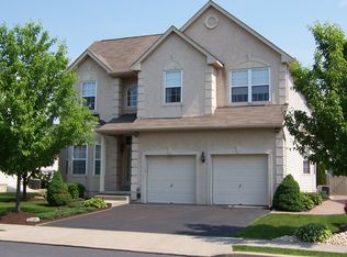 265 Susquehanna Trl, Allentown, PA 18104