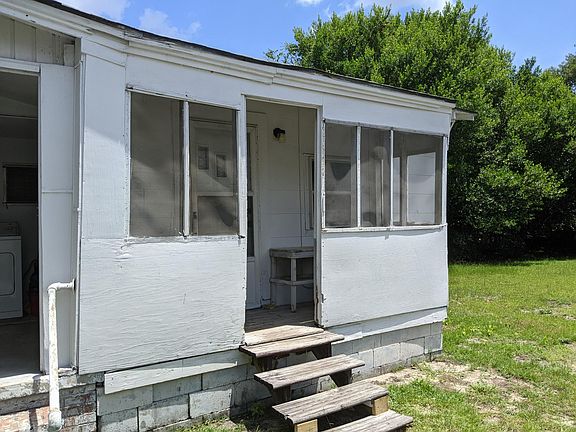 Private entrance in rear of house.