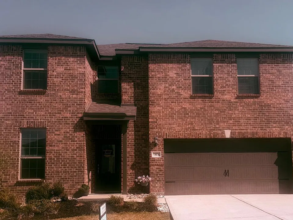313 Wandering Stream Way