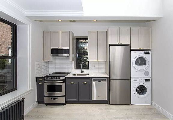 2nd image of 51 W 11th St #3L