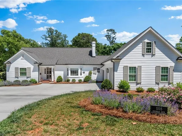 1005 Englewood Dr, Winston Salem, NC 27106