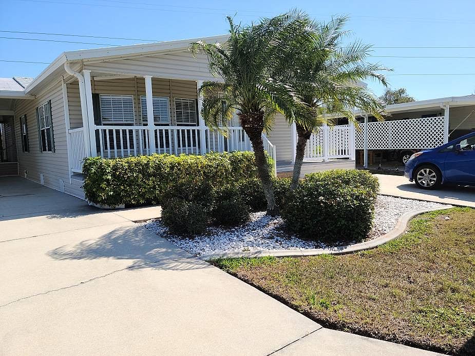 1st image of 3248 W Green Dr