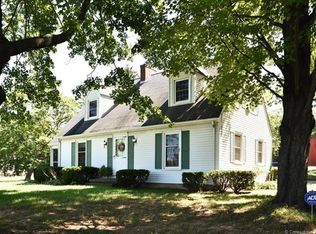 336 Woodhouse Ave, Wallingford, CT 06492