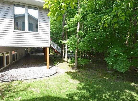 2nd image of 9268 Black Oaks Court N