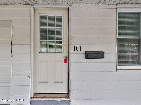 5th image of 101/105 W Ridge St