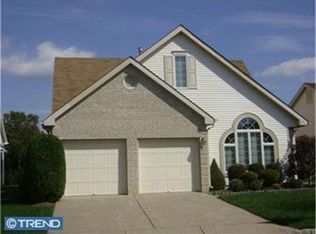 16 Leeds Ln, Monroe Township, NJ