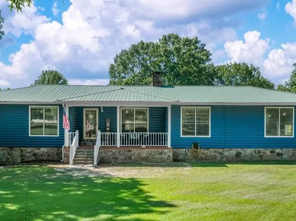 4105 Roden Dr NE, Fort Payne, AL 35967