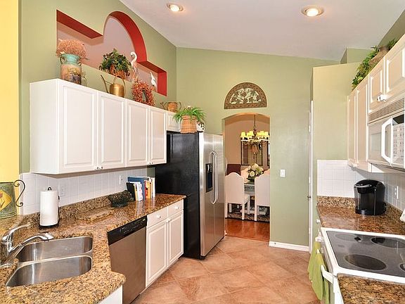 4th image of 25232 Pelican Creek Cir