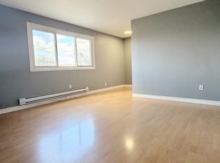 751 Windsor Ave #3, Windsor, ON N9A1J8