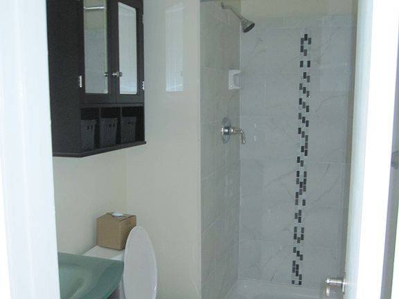 3rd image of 18229 Swiss Cir APT 2