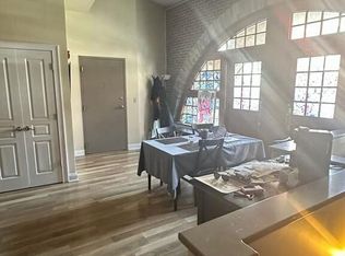 452 Hanover St #101G, Boston, MA 02113