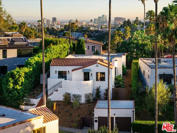 1565 Murray Cir, Los Angeles, CA 90026