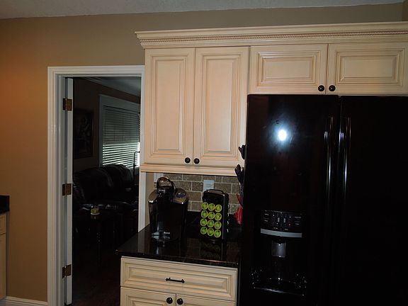 3rd image of 10408 W Fairway Dr