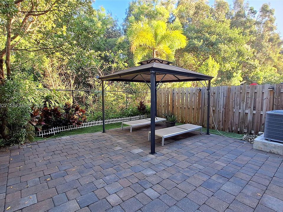 1st image of 1325 NW 208th Ter