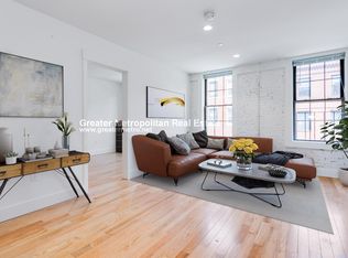 284 North St #3, Boston, MA 02113